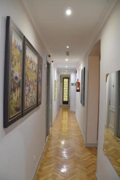 Hostal Aresol - image 10