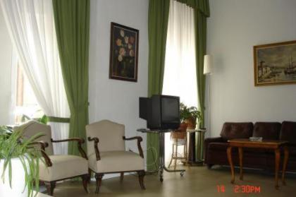 Hostal Excelsior - image 5