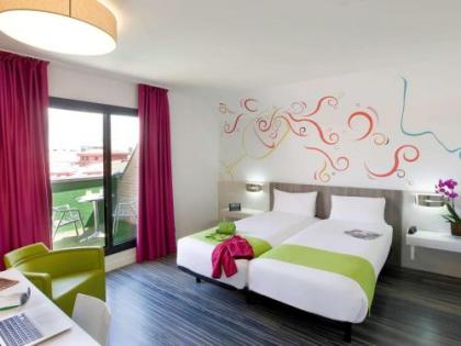 Ibis Styles Madrid Prado - image 1