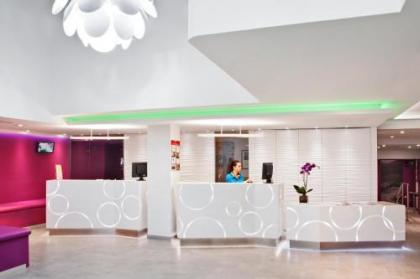 Ibis Styles Madrid Prado - image 16