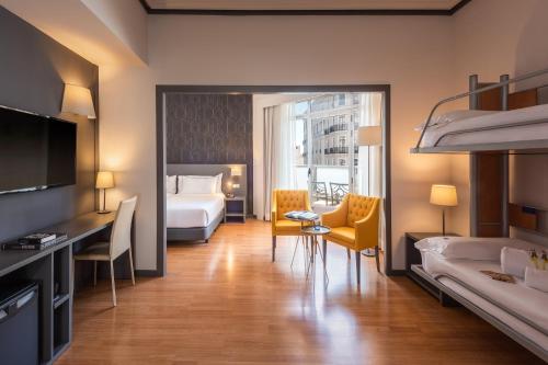 Hotel Madrid Plaza de Espana managed by Melia - image 3