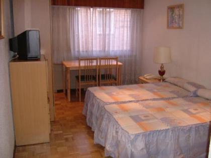 Apartamentos Goya 75 - image 17