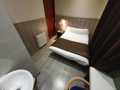 CH Plaza D'Ort Rooms Madrid - image 12