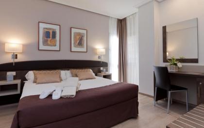 Hotel Villamadrid - image 1