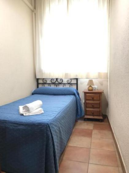 Hostal El Pilar - image 18