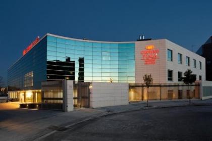 Crowne Plaza Madrid Airport - image 1