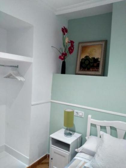 Hostal Bruña Paseo del Prado - image 17