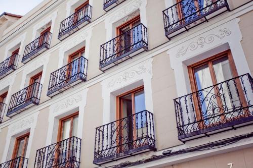 Apartment in Chamberi - image 6