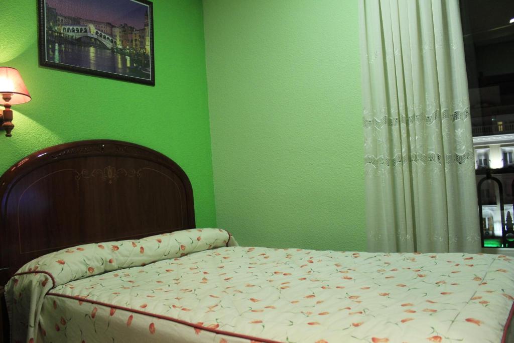 Hostal Ana Belen - image 6