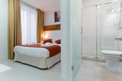 Hostal Royal Cruz - image 11