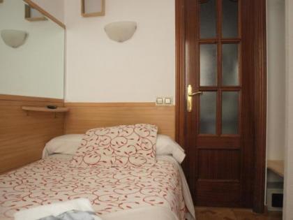 Hostal Aliste - image 3