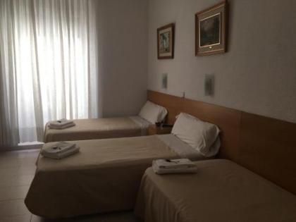 Hostal R. Lido - image 16