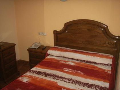 Hostal La Nava - image 10