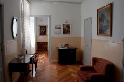 Hostal Yolanda - image 1