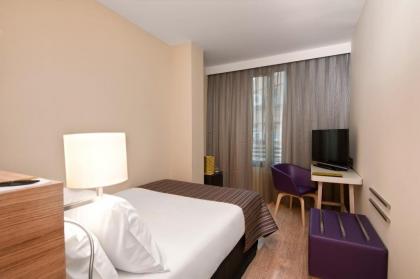 Hotel Exe Moncloa - image 2