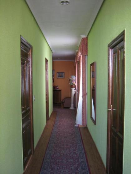 Hostal La Selecta - image 19