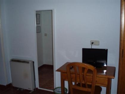 Hostal Castilla - image 16