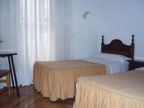 Hostal Castilla - image 7