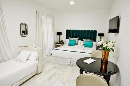 11th Principe by Splendom Suites - image 16