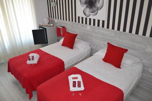 Hostal Madrid Sol - image 3