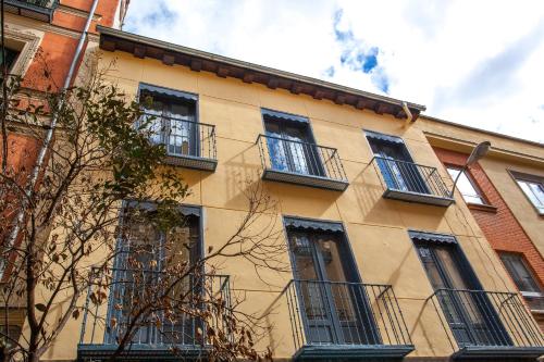 Apartment in Malasaña - image 6