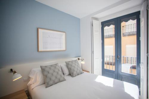 Apartment in Malasaña - image 7