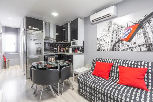 Chueca Apartment - main image