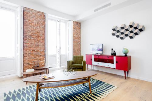 Malasaña Apartment - main image