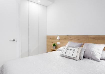 Malasaña Apartment - image 19