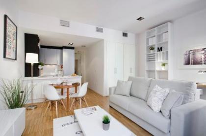 Gran Via Apartment by Flatsweethome - image 12