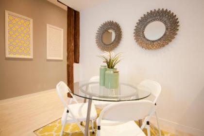 Loft de lujo a pasos del prado - image 11