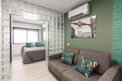 Callao Apartment - image 14