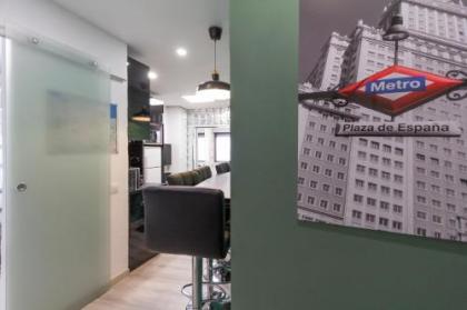 Callao Apartment - image 17