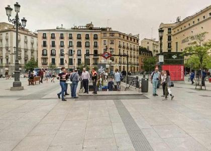 Un Elegante Piso Para Descubrir Madrid - image 9