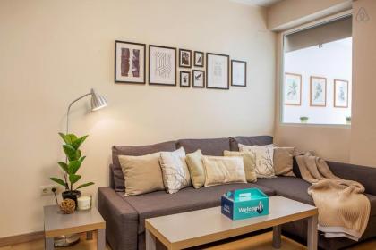 Modern 2 Bed Apartment near Las Ventas - image 12