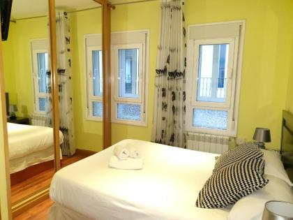 One bedroom appartement with wifi at Madrid - image 1