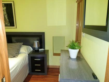 One bedroom appartement with wifi at Madrid - image 8