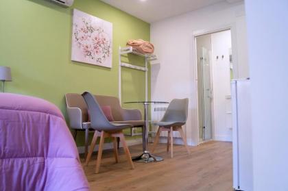 Moncloa room apartments - image 4