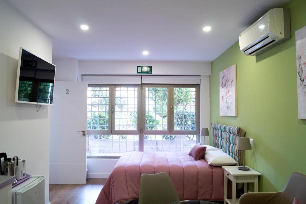 Moncloa room apartments - image 5