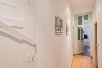 Atocha Gallery Apartment - image 13