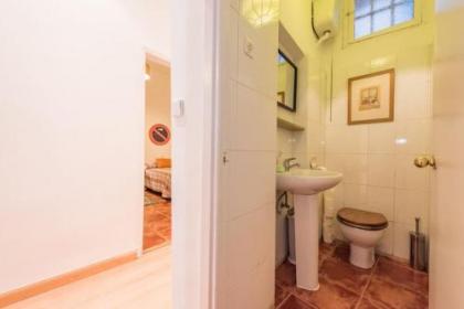 Atocha Gallery Apartment - image 14