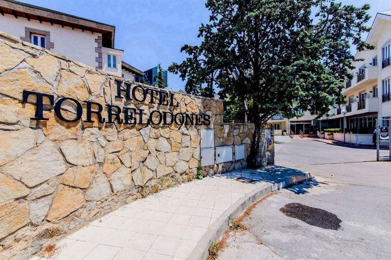 Hotel PAX Torrelodones - image 5