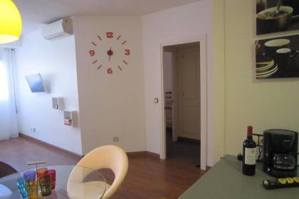 Apartamento GP JUNTO AL PARQUE DEL RETIRO - image 15