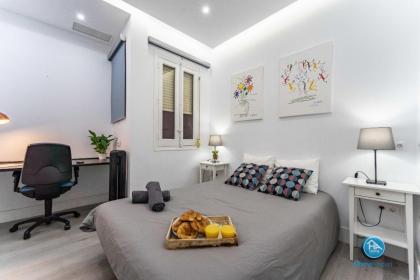 Boutique Madrid Center Apartment - image 12