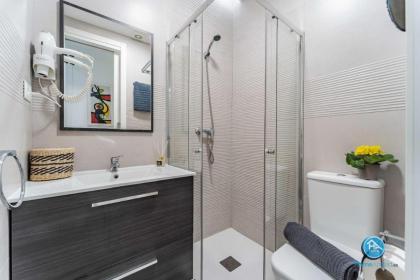 Boutique Madrid Center Apartment - image 15