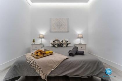 Boutique Madrid Center Apartment - image 2