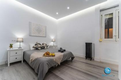 Boutique Madrid Center Apartment - image 6