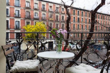 Boutique Apartments in the Heart of Madrid - image 9