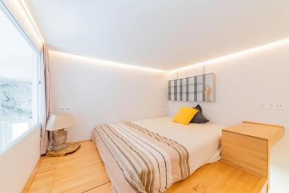 BONITO APARTAMENTO EN CHUECA - image 11