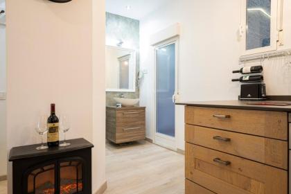 For You Rentals COZY APARTMENT IN BARRIO SALAMANCA JOG48 - image 15